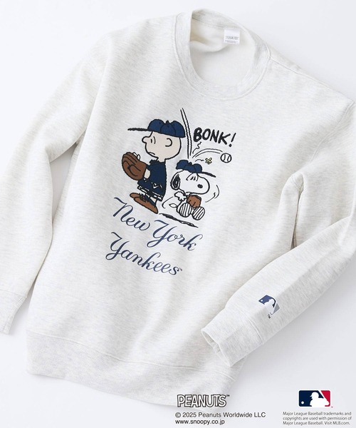 PEANUTS（ピーナッツ）の「【PEANUTS×MLB】オリジナルデザイン KIDS裏起毛トレーナー キッズサイズ ヤンキース ドジャース カブス キャラクター（スウェット・キッズ・ブルー系その他/グレー系その他2/ベージュ系その他2/グレー系その他/ブラック系その他3/ベージュ系その他3・150cm/130cm/140cm/160cm）」の4枚目の写真