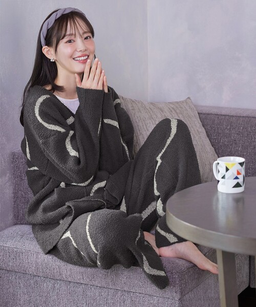 Tiaclasse(ティアクラッセ)の「ふわもちニュアンス配色ニットパンツ(その他パンツ・レディース・アイボリー/チャコールグレー/ベージュ・FREE)」の9枚目の写真