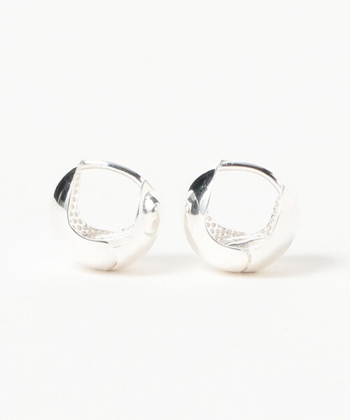 Demi-Luxe BEAMS（デミルクス ビームス）の「シルバー ミニボール ピアス（ピアス（両耳用）・レディース・シルバー・ONE SIZE）」の4枚目の写真