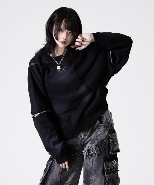 REFLEM(レフレム)の「『REFLEM/レフレム』メッシュ切替プルオーバースウェット(スウェット・レディース・ブラック/グレー・FREE)」の11枚目の写真