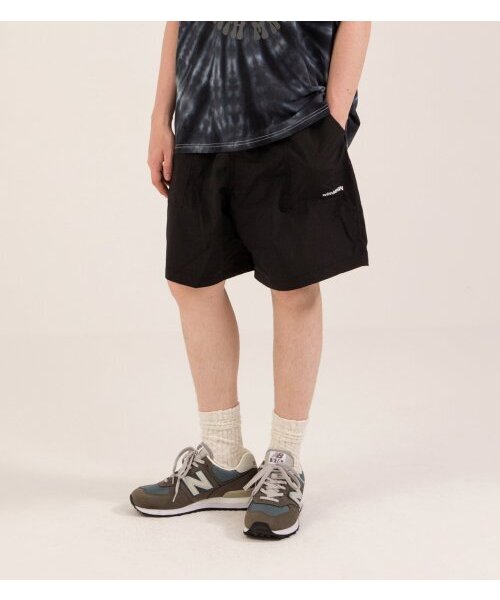 MNW(エムエヌダブリュー)の「FATIGUE EASY SHORTS BLACK(その他パンツ・メンズ・その他・LARGE/MEDIUM)」の1枚目の写真