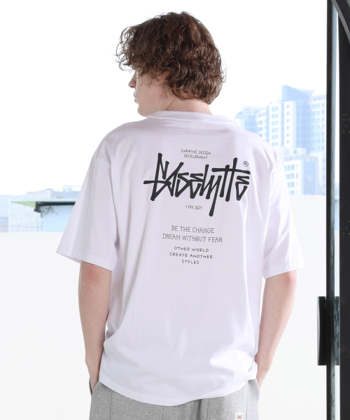 YOSEMITE(ヨセミティ)の「OGエッセンシャル半袖Tシャツホワイト YT-303(Tシャツ/カットソー・レディース・ホワイト・LARGE/X-LARGE/XX-LARGE)」の2枚目の写真