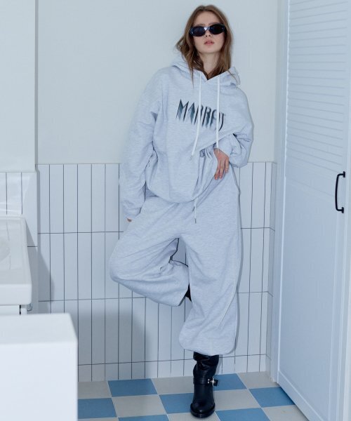 MARROT（マロット）の「パイピングジョガーパンツ_ホワイト（スウェットパンツ・レディース・その他・LARGE/MEDIUM）」の4枚目の写真