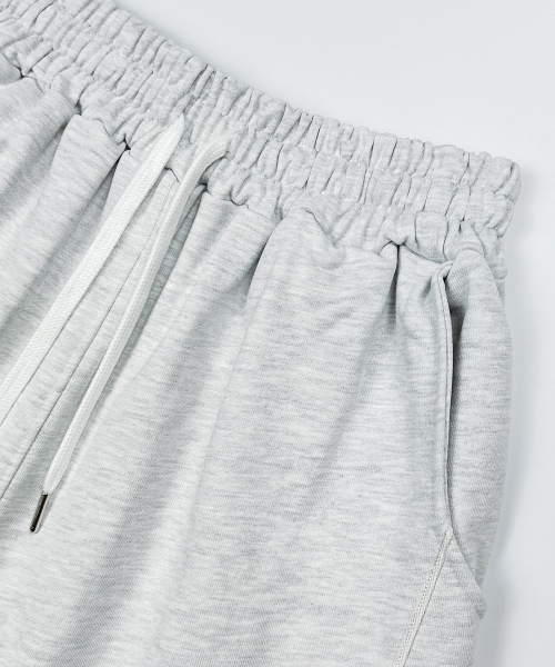MARROT（マロット）の「パイピングジョガーパンツ_ホワイト（スウェットパンツ・レディース・その他・LARGE/MEDIUM）」の7枚目の写真