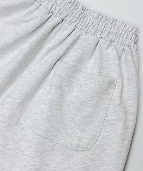 MARROT（マロット）の「パイピングジョガーパンツ_ホワイト（スウェットパンツ・レディース・その他・LARGE/MEDIUM）」の9枚目の写真