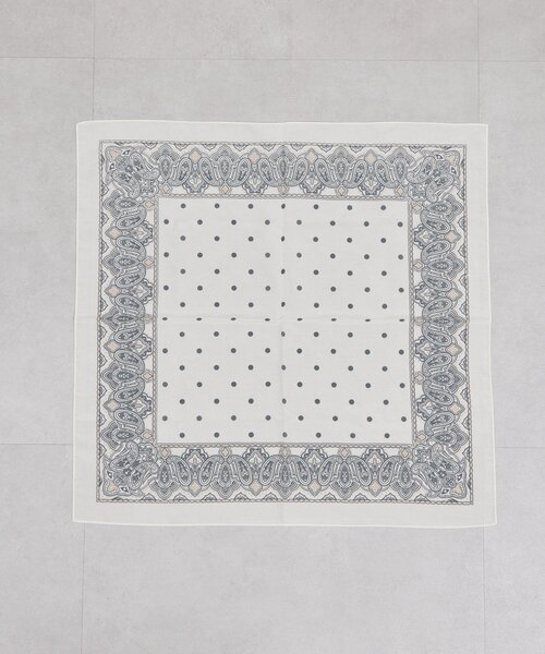 GALLARDAGALANTE（ガリャルダガランテ）の「ペイズリードットスカーフ（バンダナ/スカーフ・レディース・ブラウン/レモンイエロー/オフホワイト・FREE）」の5枚目の写真