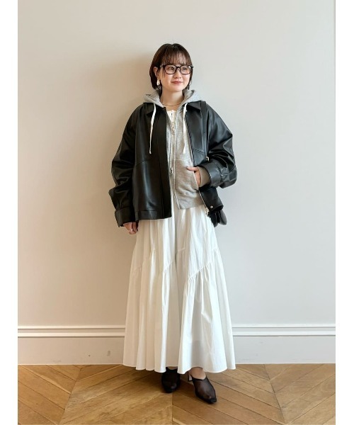 allureville(アルアバイル)の「裏毛ジップアップパーカー(パーカー・レディース・グレー系その他・2)」の9枚目の写真