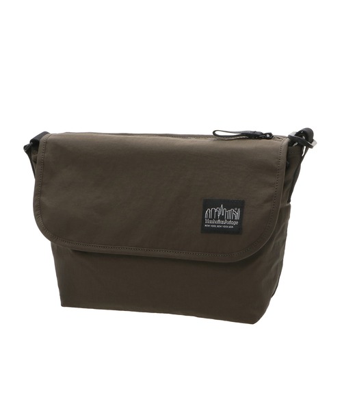 Manhattan Portage BLACK LABEL（マンハッタンポーテージ　ブラックレーベル）の「STANDARD MESSENGER BAG(XS) MGNT NYLON TUSSAH（メッセンジャーバッグ・メンズ・ブラック/ブラウン/ベージュ・X-SMALL）」の2枚目の写真