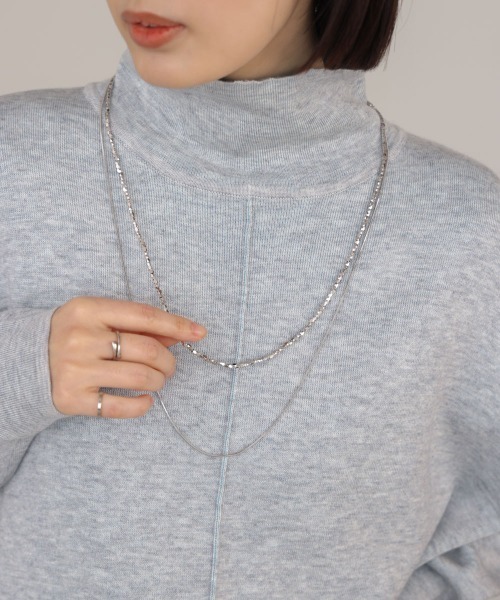 Bou Jeloud(ブージュルード)の「2連メタルビーズネックレス(ネックレス・レディース・ゴールド/シルバー・ONESIZE)」の4枚目の写真
