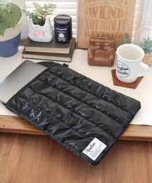 BAYFLOW（ベイフロー）の「BFキルティングPCケース（ポーチ）」