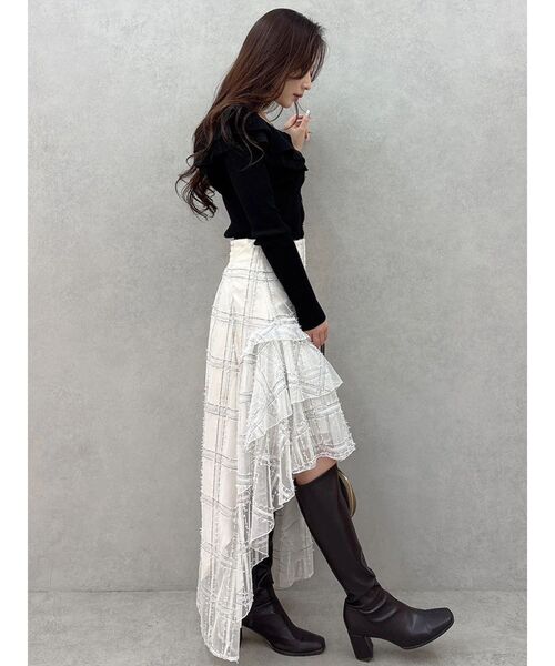 MERCURYDUO(マーキュリーデュオ)の「編み変化ラッフルコンパクト(ニット/セーター・レディース・アイボリー/チャコールグレー/ブラック/ミント/ベージュ・FREE)」の11枚目の写真