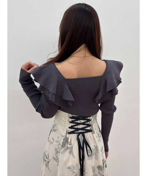 MERCURYDUO(マーキュリーデュオ)の「編み変化ラッフルコンパクト(ニット/セーター・レディース・アイボリー/チャコールグレー/ブラック/ミント/ベージュ・FREE)」の20枚目の写真