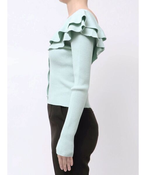 MERCURYDUO（マーキュリーデュオ）の「編み変化ラッフルコンパクト（ニット/セーター・レディース・アイボリー/チャコールグレー/ブラック/ミント/ベージュ・FREE）」の15枚目の写真