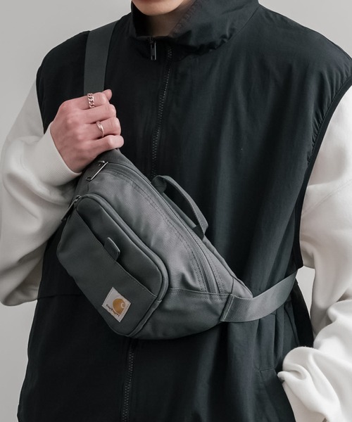 Carhartt(カーハート)の「Carhartt カーハート CLASSIC WAIST PACK/ワンポイントロゴボディバッグ(ボディバッグ/ウエストポーチ・メンズ・ブラック/ピンクベージュ/グレー/ブラウン/カモフラージュ・FREE)」の3枚目の写真