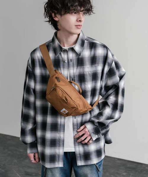 Carhartt(カーハート)の「Carhartt カーハート CLASSIC WAIST PACK/ワンポイントロゴボディバッグ(ボディバッグ/ウエストポーチ・メンズ・ブラック/ピンクベージュ/グレー/ブラウン/カモフラージュ・FREE)」の16枚目の写真
