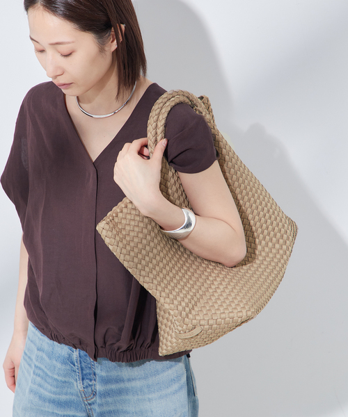journal standard L'essage(ジャーナルスタンダードレサージュ)の「《追加》【NAGHEDI/ナゲディ】ST BARTHES LARGE TOTE:トートバッグ(トートバッグ・レディース・ベージュ・FREE)」の8枚目の写真