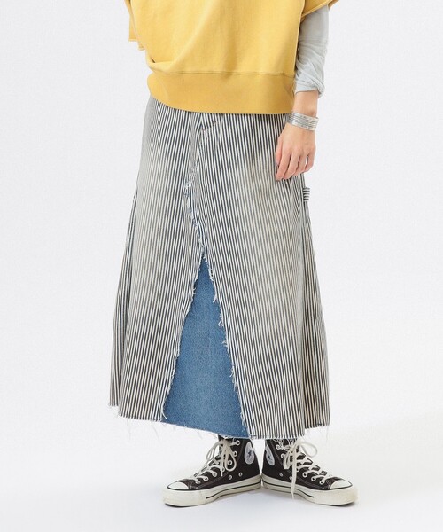 BEAMS BOY（ビームスボーイ）の「【別注】BIGMAC / リペア スカート（デニムスカート・レディース・インディゴブルー/その他4・SMALL/MEDIUM）」の2枚目の写真