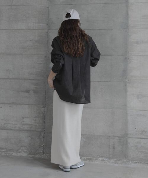 URBAN RESEARCH Sonny Label(アーバンリサーチサニーレーベル)の「ドビーチェックアシメシャツ(シャツ/ブラウス・レディース・ブラウン/ブルー/ベージュ・FREE)」の20枚目の写真