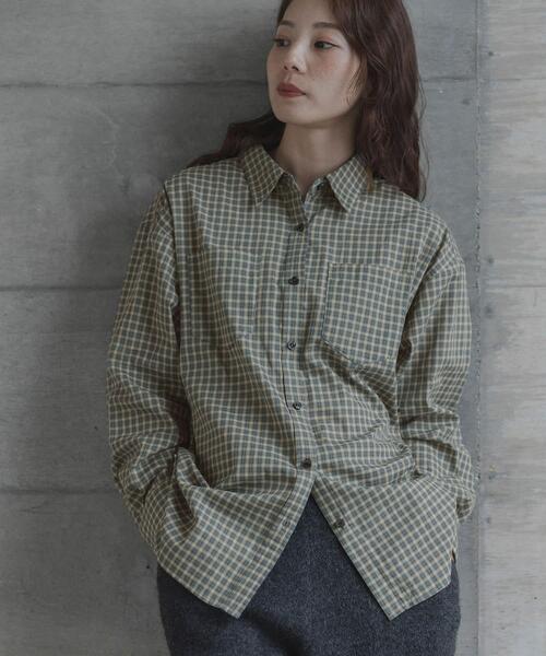 URBAN RESEARCH Sonny Label(アーバンリサーチサニーレーベル)の「ドビーチェックアシメシャツ(シャツ/ブラウス・レディース・ブラウン/ブルー/ベージュ・FREE)」の19枚目の写真