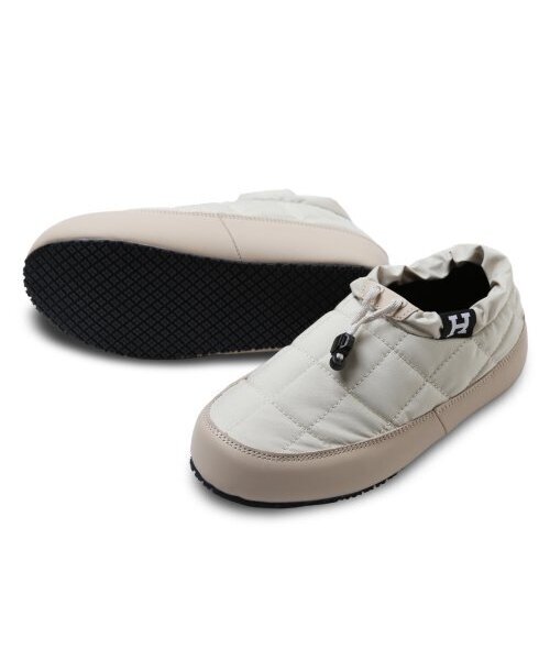HARVARD SHOES（ハーバードシューズ）の「コンラッド 男女共用 パディングスリッポン ファー裏地 ベージュ（スリッポン・レディース・その他・S/L/XL）」の2枚目の写真
