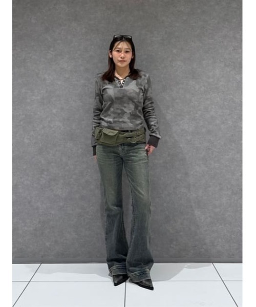LAGUA GEM(ラグアジェム)の「CAMOUFLAGE CUT トップス(Tシャツ/カットソー・レディース・グレー/カーキ・FREE)」の22枚目の写真