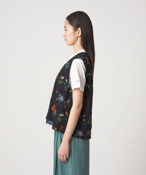 CITEN（シテン）の「＜CITEN＞ブロックフラワーシシュウベスト（ベスト・レディース・オフホワイト/ブラック・FREE）」の22枚目の写真