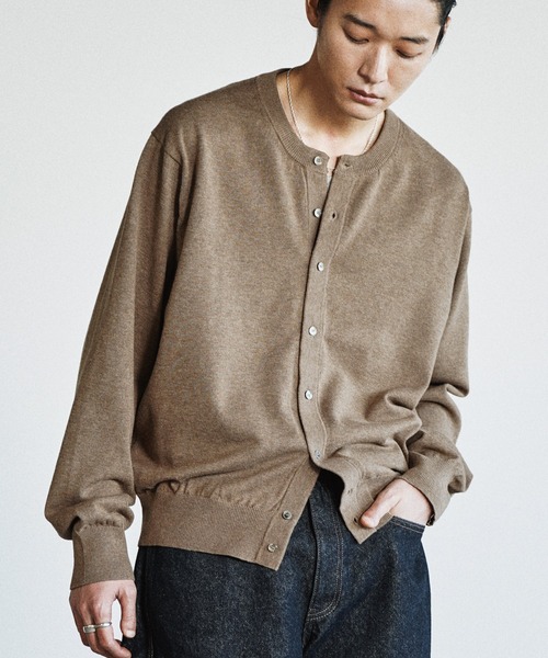 WYM LIDNM（ウィム バイ リドム）の「T/C CREW COMPACT CARDIGAN（カーディガン/ボレロ・メンズ・ライトグレー/チャコール/アッシュブラウン/グレー/ブラウン系・M/S/L）」の5枚目の写真