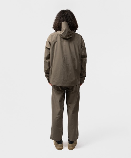 GOLDWIN（ゴールドウィン）の「GOLDWIN Relax Straight Easy Pants ゴールドウイン リラックスストレートイージーパンツ（ユニセックス）（その他パンツ・メンズ・ブラック・2/3）」の4枚目の写真