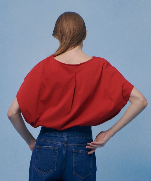 LOULOU WILLOUGHBY】ケープデコルテトップス（Tシャツ