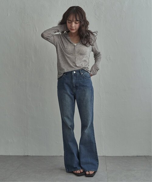notch.(ノッチ)の「デニムフレアパンツ(デニムパンツ・レディース・ブルー/サックスブルー・M)」の5枚目の写真
