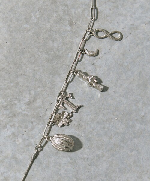 TOGA PULLA（トーガ　プルラ）の「【TOGA PULLA/トーガプルラ】Metal motif loop tie/メタルモチーフループタイ（ネックレス・レディース・シルバー・FREE）」の11枚目の写真