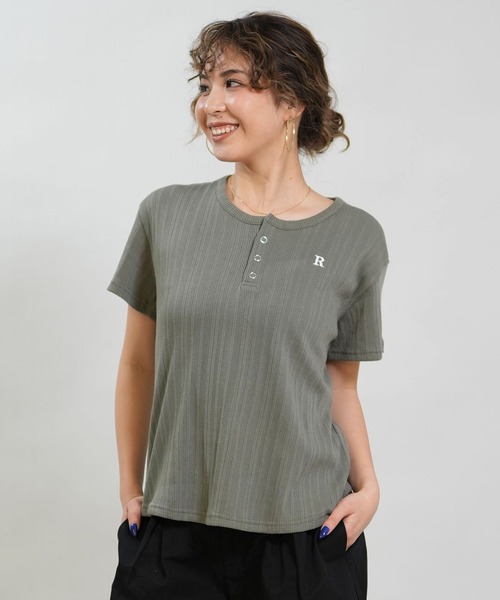 RIKKA FEMME(リッカファム)の「RIKKA FEMME/リッカファム 半袖 Tシャツ ヘンリーネック RF6S-2109(Tシャツ/カットソー・レディース・ブラック/カーキ/ホワイト・M/L/S/M)」の3枚目の写真
