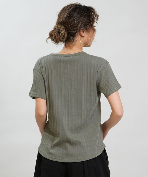 RIKKA FEMME(リッカファム)の「RIKKA FEMME/リッカファム 半袖 Tシャツ ヘンリーネック RF6S-2109(Tシャツ/カットソー・レディース・ブラック/カーキ/ホワイト・M/L/S/M)」の17枚目の写真