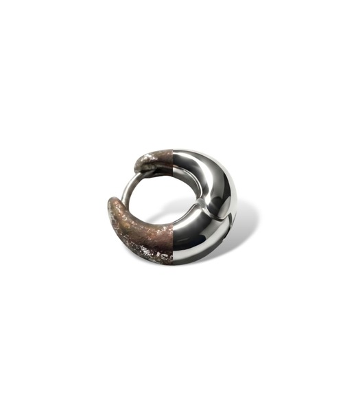 Lyvi(ライビィ)の「Drop Curve Hoop Pierce / 金属アレルギー対応(ピアス(両耳用)・レディース・シルバー/ゴールド・FREE)」の10枚目の写真