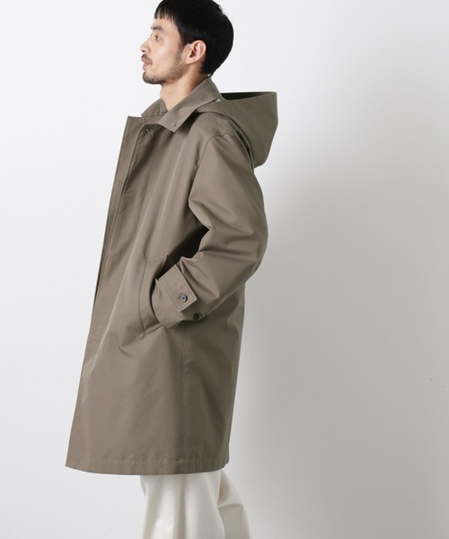 NANO universe(ナノユニバース)の「フーデッドステンカラーコート「WARP PRINT」ライニング(ステンカラーコート・メンズ・カーキ/ベージュ/ネイビー・S/M/L)」の6枚目の写真