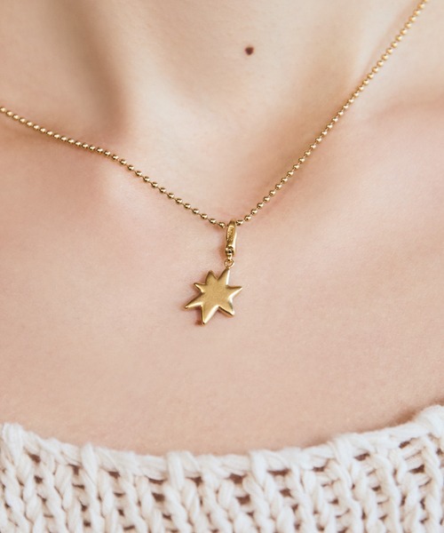 TEN.(テン)の「【新作】18KGP ヘリオスチャーム(チャーム・レディース・ゴールド・FREE)」の1枚目の写真