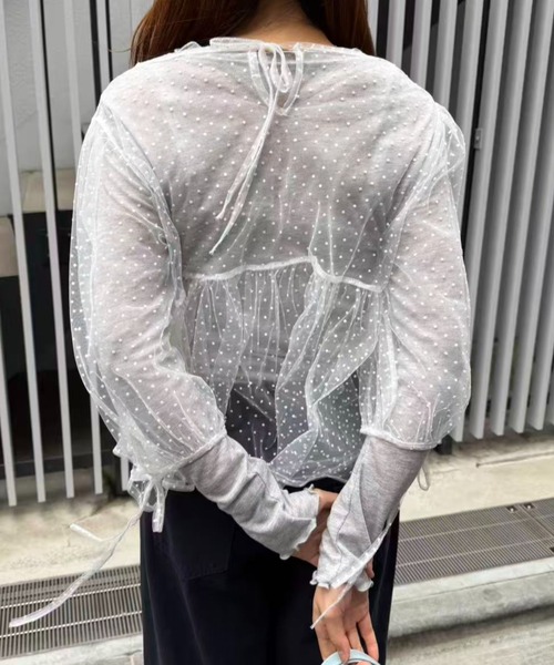 mebole(メボレ)の「パフスリーブドットシアートップス(Tシャツ/カットソー・レディース・ブラック/ホワイト・FREE)」の4枚目の写真
