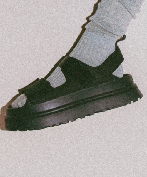 UGG（アグ）の「UGG GOLDENGLOW / アグ ゴールデングロウ（サンダル・レディース・ブラック・22.0cm/23.0cm/24.0cm/25.0cm/26.0cm）」の14枚目の写真