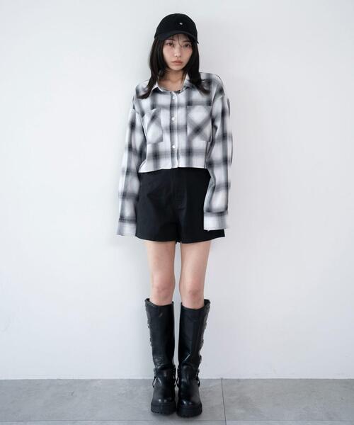 WEGO(ウィゴー)の「WEGO/【26年春夏新作】ショートチェックシャツ(シャツ/ブラウス・レディース・ホワイト/ブラック・FREE)」の12枚目の写真