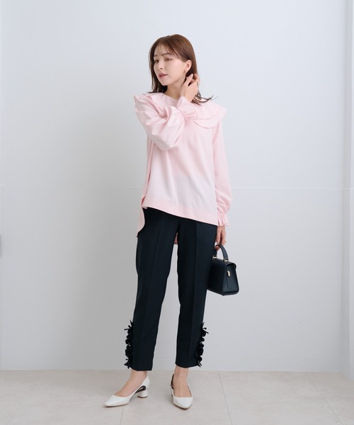 Neige(ネージュ)の「ツインフローラルカラーブラウス(シャツ/ブラウス・レディース・ホワイト/ピンク/グレー・ONE SIZE)」の6枚目の写真