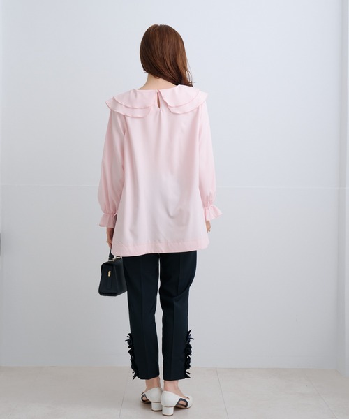 Neige(ネージュ)の「ツインフローラルカラーブラウス(シャツ/ブラウス・レディース・ホワイト/ピンク/グレー・ONE SIZE)」の8枚目の写真