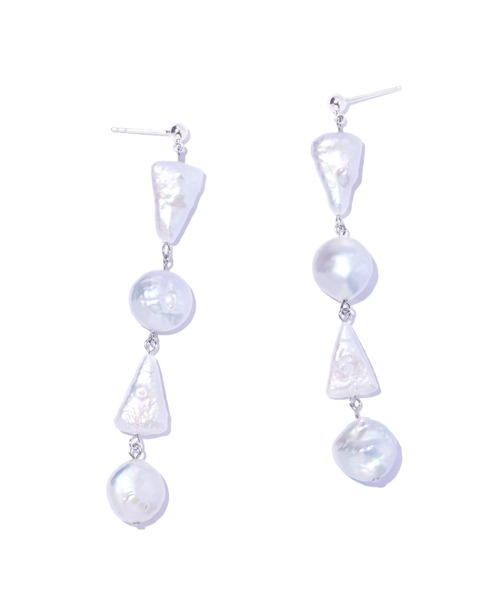 IRIS47（イリスフォーセブン）の「【IRIS 47】mozaic pearl pierce/モザイク パール ピアス（ピアス（両耳用）・レディース・ホワイト・FREE）」の2枚目の写真