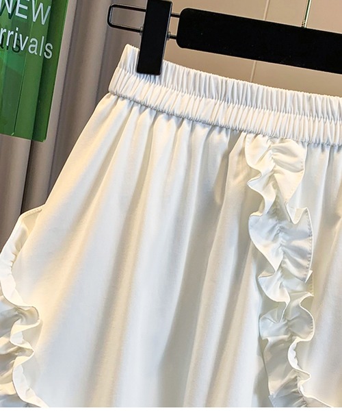 AMAJI(アマジ)の「フリルAラインスカート(スカート・レディース・ブラック/ホワイト・XX-LARGE/X-LARGE/LARGE/MEDIUM)」の5枚目の写真
