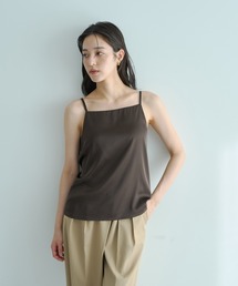 YECCA VECCA（イェッカヴェッカ）の「ボートネックサテンキャミ（キャミソール）」