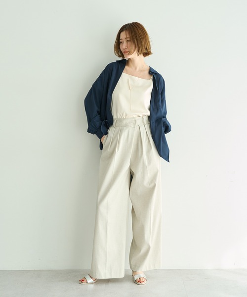 YECCA VECCA（イェッカヴェッカ）の「ボートネックサテンキャミ（キャミソール・レディース・ブラウン/ブラック/アイボリー・FREE）」の8枚目の写真