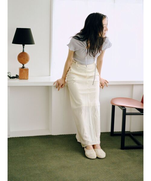 Ungrid（アングリッド）の「ウエストデザインフィットアイラインスカート（スカート・レディース・ブルー/ブラック/アイボリー・MEDIUM/SMALL）」の5枚目の写真