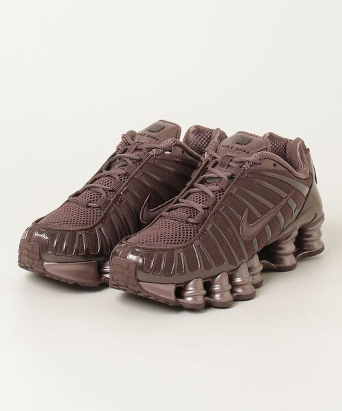 NIKE(ナイキ)の「W SHOX TL(スニーカー・レディース・ブラウン・23.0cm/24.0cm/24.5cm)」の1枚目の写真