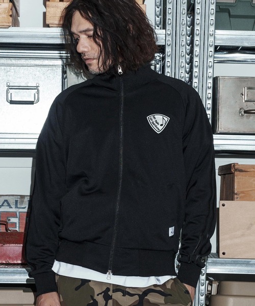 No Rain No Rainbow(ノーレインノーレインボー)の「mj11429-track jacket with pick patch トラックジャケット(NR26S-13)(ブルゾン・メンズ・ブラック×ブラック/ブラック×ホワイト/ライトグレー・XL/L/M/S)」の12枚目の写真