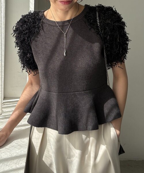 CAPRICIEUX LE'MAGE（カプリシューレマージュ）の「フリンジペプラムニット（ニット/セーター・レディース・チャコールグレー/ベージュ/ホワイト・FREE）」の21枚目の写真