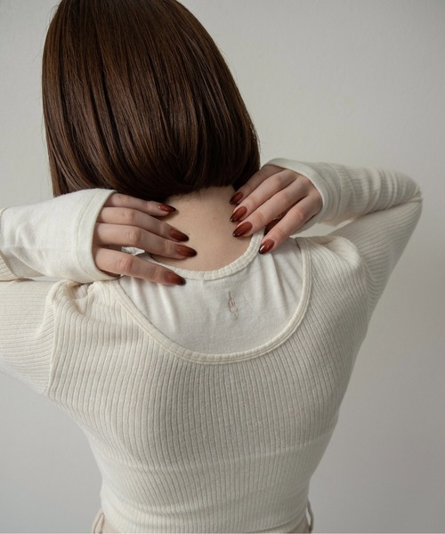 lawgy（ラウジー）の「crew neck like layered pattern tops / クルーネックライクレイヤードパターントップス（Tシャツ/カットソー・レディース・ライトブルー/ブラック/グレー/アイボリー・FREE）」の6枚目の写真